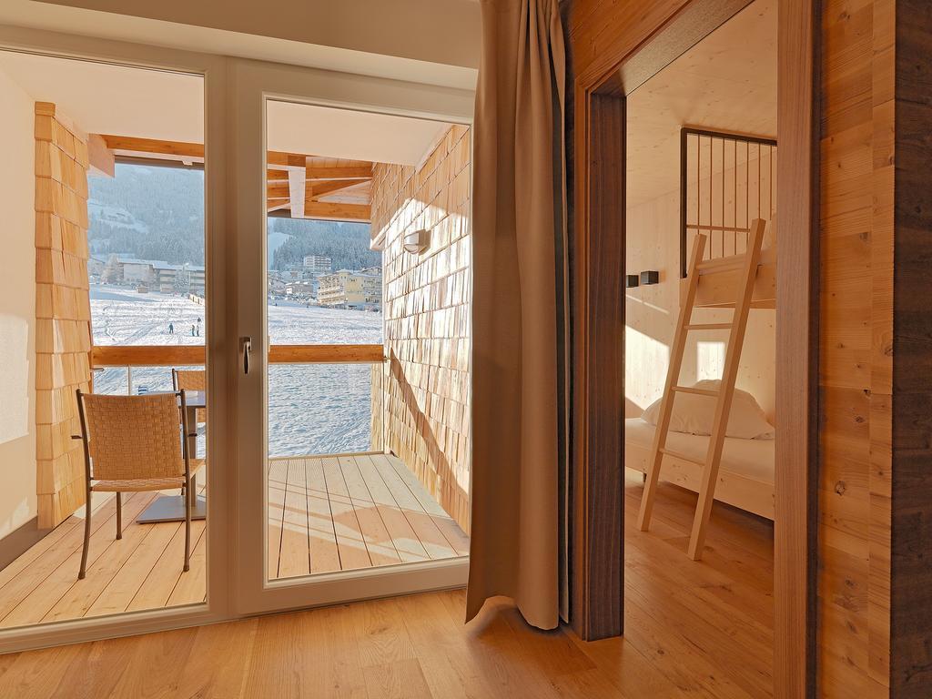 Alpina Zillertal . Family Lifestyle Kinderhotel フューゲン エクステリア 写真